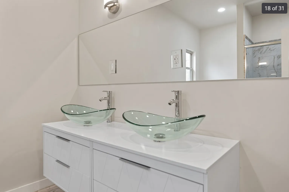 Master Bath - His & Hers Sinks
