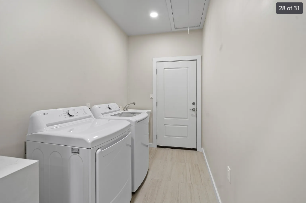 Laundry/Utility/Garage Entrance